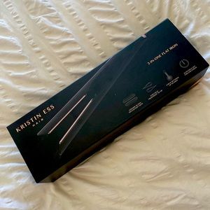 Kristen Ess 3-in1 flat iron New in Box